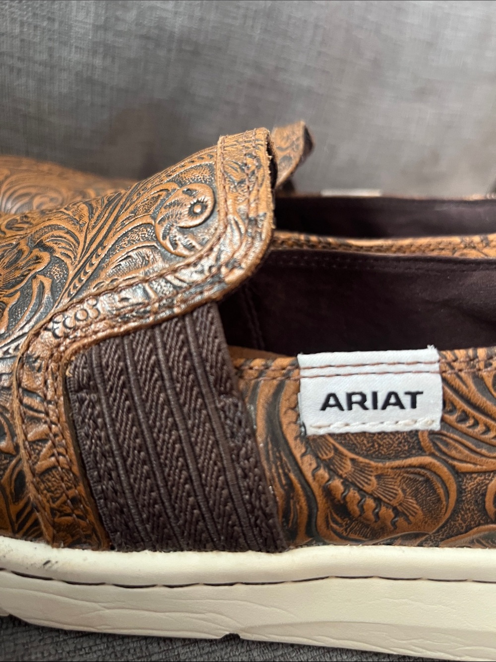 Ariat Brown Floral Slip-On Loafers Women’s 9.5B - Picture 5 of 11